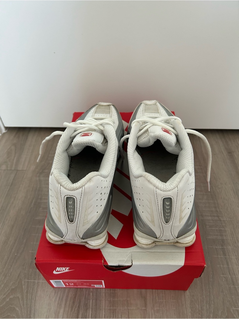 Nike Shox R4 - Picture 4 of 7